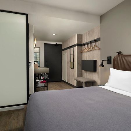Moxy Chicago Downtown Hotel Exterior foto