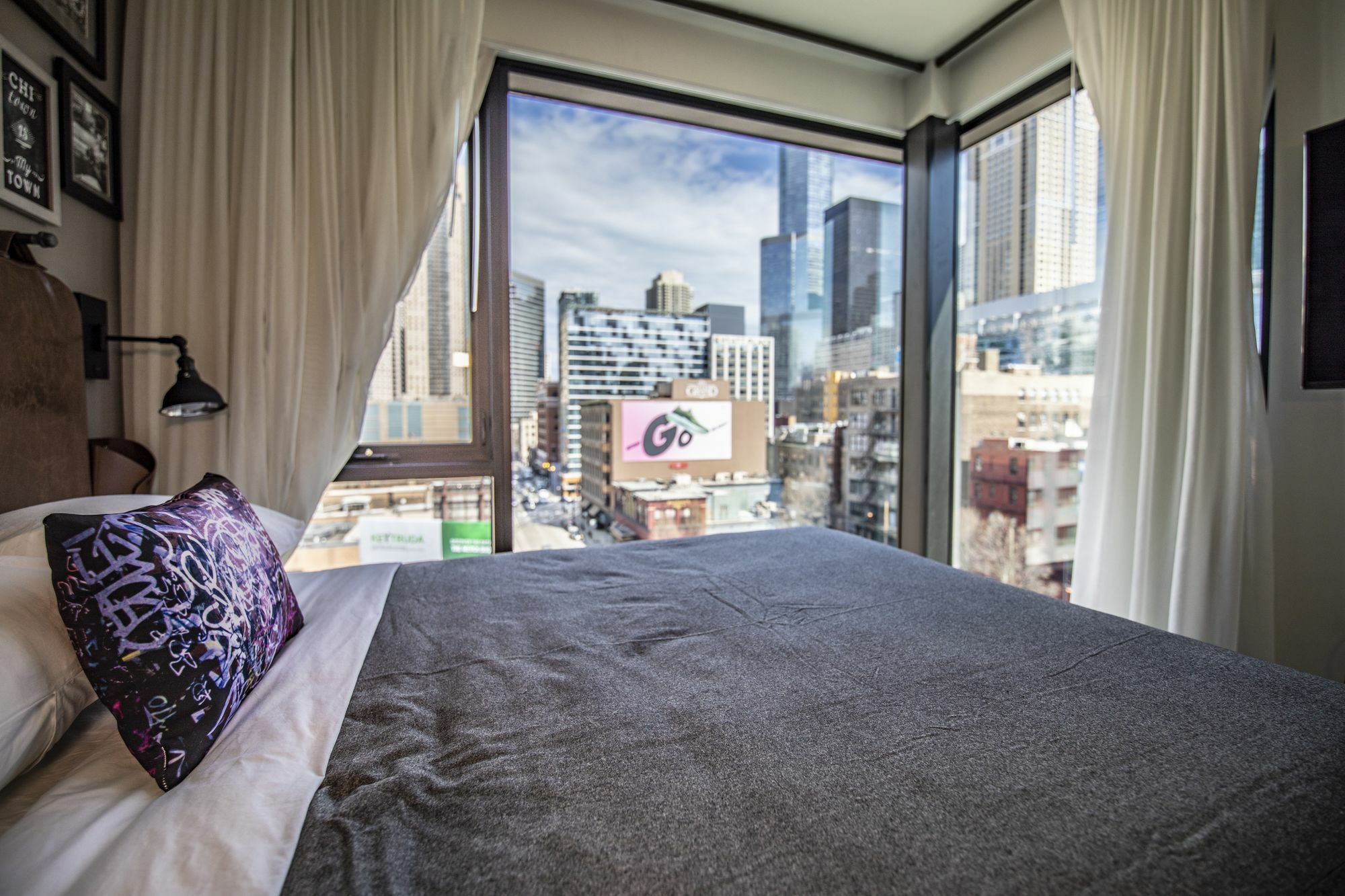 Moxy Chicago Downtown Hotel Exterior foto