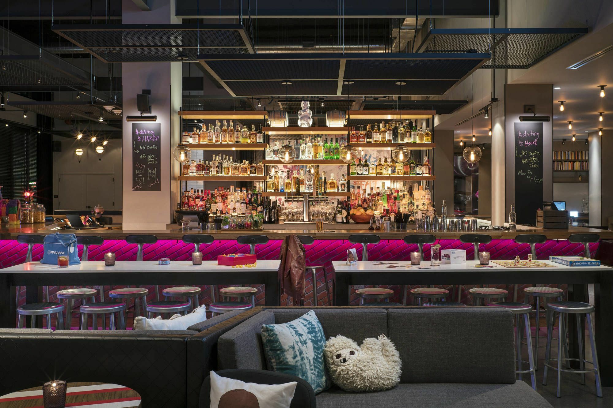 Moxy Chicago Downtown Hotel Exterior foto